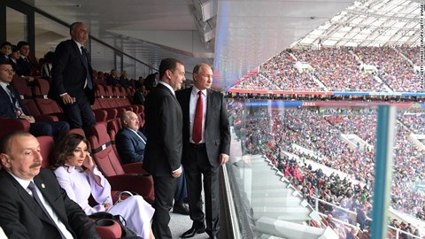 Với World Cup, Tổng thống Putin đã “thắng đậm” - 1