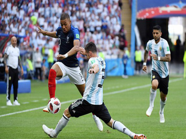 Pháp - Argentina: Rượt đuổi nghẹt thở, 7 bàn tưng bừng (World Cup 2018)