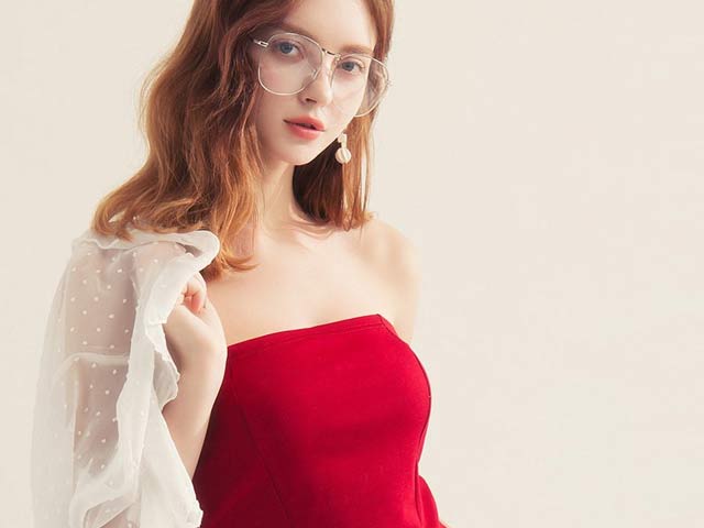 Thời trang - Mách bà bầu cách mặc quần jean, áo ống