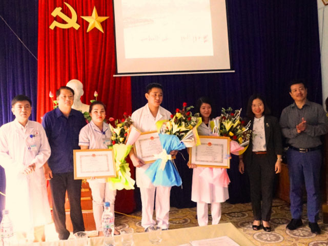 Gặp bác sĩ chỉ huy ca đỡ đẻ có một không hai tại Việt Nam - 3