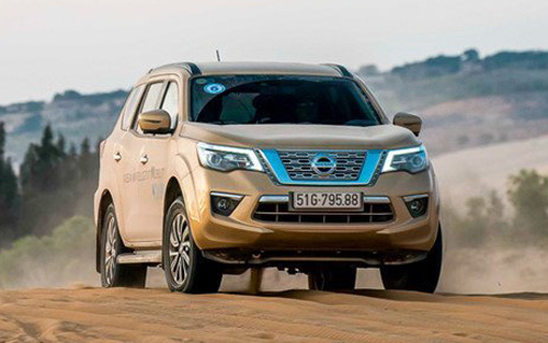 Hàng loạt mẫu xe giảm giá tại Việt Nam - 3