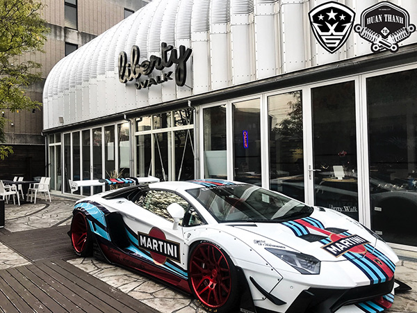 Hãng độ xe Liberty Walk chính thức có mặt tại Việt Nam - 6