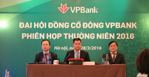 Những gia đình quyền lực nhất trong giới ngân hàng Việt - 2
