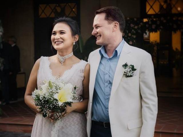 Chồng cũ của ca sỹ Hồng Nhung bất ngờ cưới vợ mới sau nửa năm ly hôn