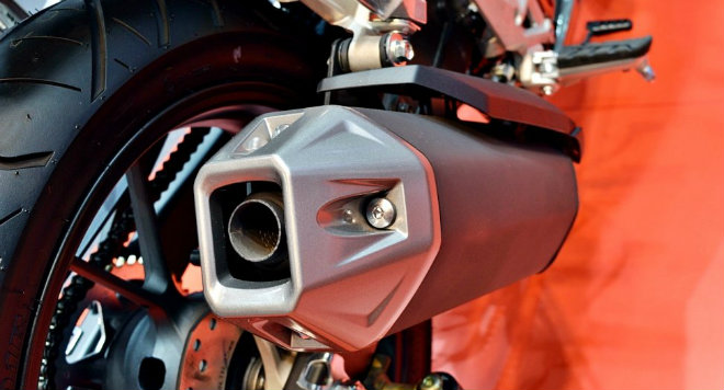 Đánh giá chi tiết 2019 Honda CBR150R giá 72,3 triệu đồng - 10