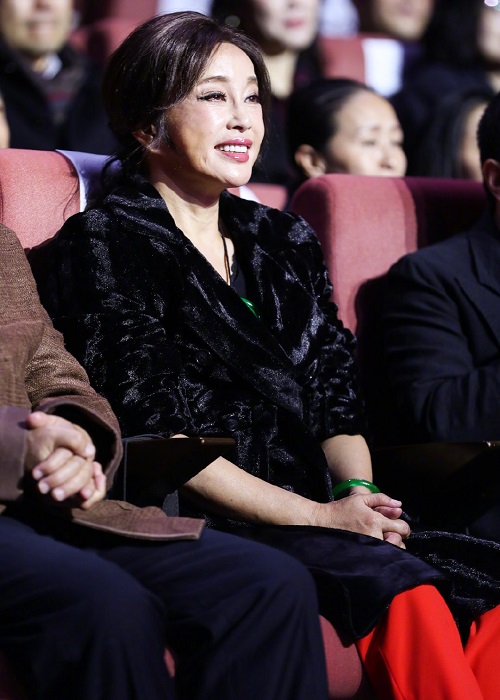 Nhac sắc đời thực của “Võ Mỵ Nương” Lưu Hiểu Khánh gây sốc - 7