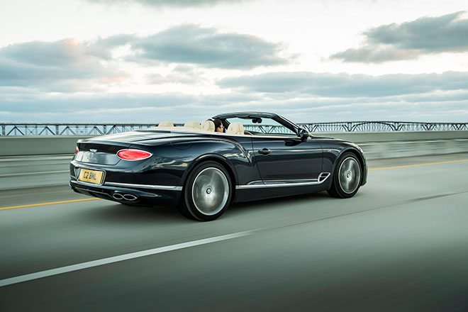 Bentley giới thiệu động cơ V8 trên Bentley Continental GT và GT Convertible - 1