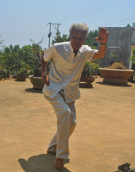 Trận đánh hóa “Rồng” của một võ sư đất võ - 3