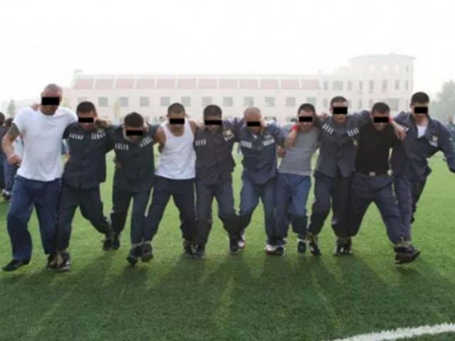 Thế giới - NÓNG nhất tuần: Nhà tù "thiên đường" giam quan tham TQ canh gác "rắn" chưa từng có