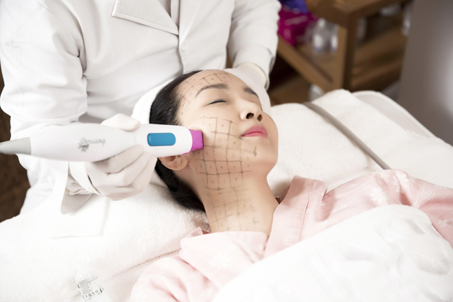 Loạt sao Việt nói gì về viện thẩm mỹ vừa nhận giải Top 1 trẻ hóa da châu Á - 3