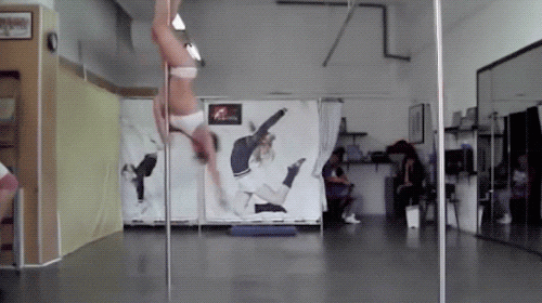 Những cô nàng siêu ngầu khiến anh em "ôm sầu" - 7