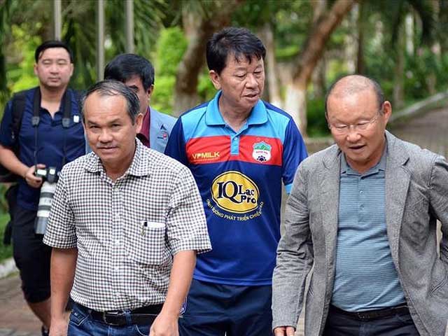 Bóng đá - Bầu Đức có sai lầm với thầy Chung Hae-soung?