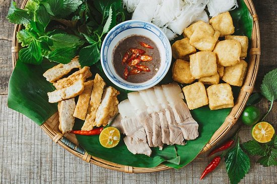 Những món ăn ngon tuyệt của người Việt nhưng du khách lại sợ chết khiếp - 3