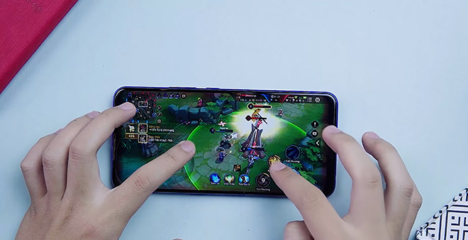 Những tính năng trên Vivo V15 được giới yêu thích công nghệ đánh giá cao - 2