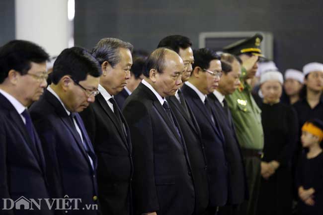 ẢNH: Lãnh đạo Đảng, Nhà nước viếng Trung tướng Đồng Sỹ Nguyên - 6