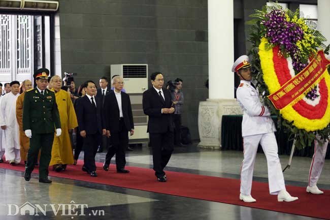 ẢNH: Lãnh đạo Đảng, Nhà nước viếng Trung tướng Đồng Sỹ Nguyên - 8