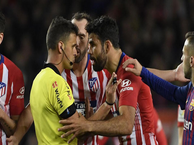 Diego Costa phát điên chửi trọng tài: Liga mạnh tay, ngỡ ngàng án phạt