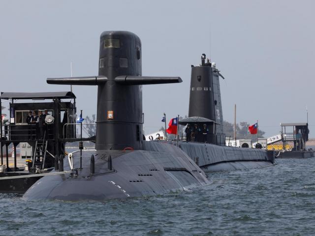 TQ gây sức ép, Đài Loan ”hết cửa” đóng tàu ngầm nội địa