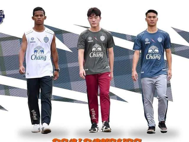 Thời trang - Xuân Trường đang "cân nhắc" làm người mẫu chuyên nghiệp ở Thái Lan