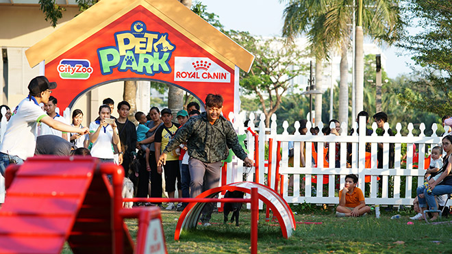 Crescent Mall chính thức mở cửa công viên thú cưng đầu tiên tại TP.HCM - 1