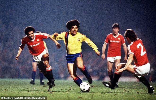 MU mơ lật đổ Barca: Thua 0-2 vẫn thắng ngược 3-0, Maradona nín lặng - 2