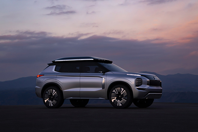 Mitsubishi trình làng SUV Concept SUV e-Yi tại triển lãm ô tô Thượng Hải - 1