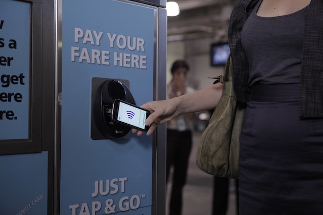 Khảo sát: Bao nhiêu người sẽ đi xe buýt, tàu điện nếu thanh toán thuận tiện hơn? - 1