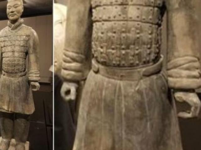 Thế giới - Vụ bẻ tay "lính canh" mộ Tần Thủy Hoàng: TQ phản ứng dữ dội cách Mỹ xử