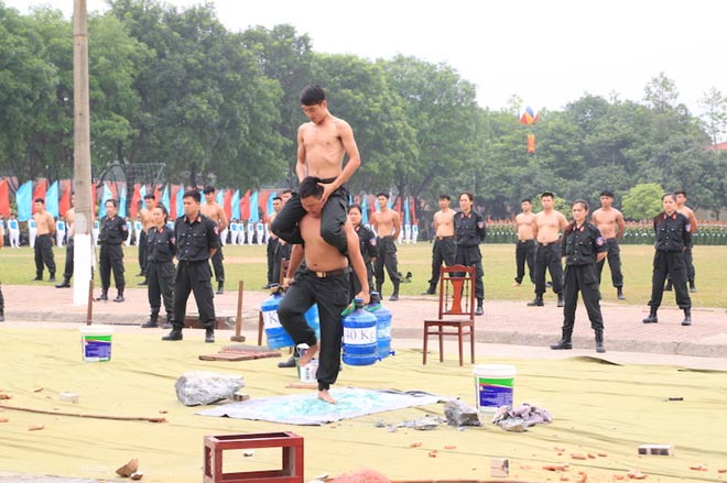 Mãn nhãn với những pha võ thuật, khí công điêu luyện của CSCĐ - 12