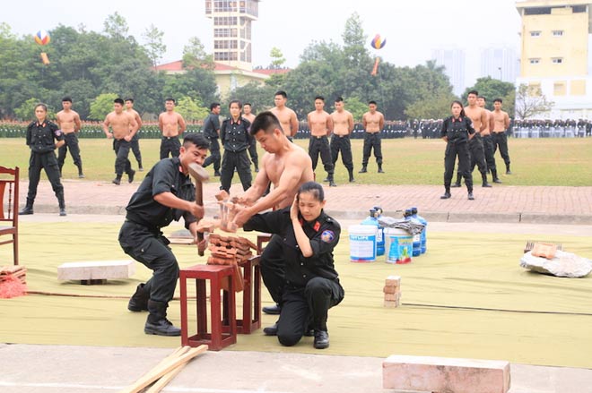 Mãn nhãn với những pha võ thuật, khí công điêu luyện của CSCĐ - 9