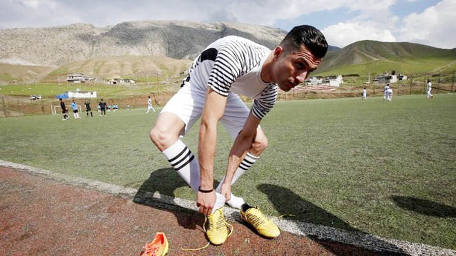 Bản sao Ronaldo có triệu người hâm mộ, gây sốt thế giới sống thế nào? - 7