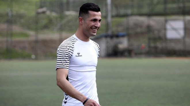 Bản sao Ronaldo có triệu người hâm mộ, gây sốt thế giới sống thế nào? - 11