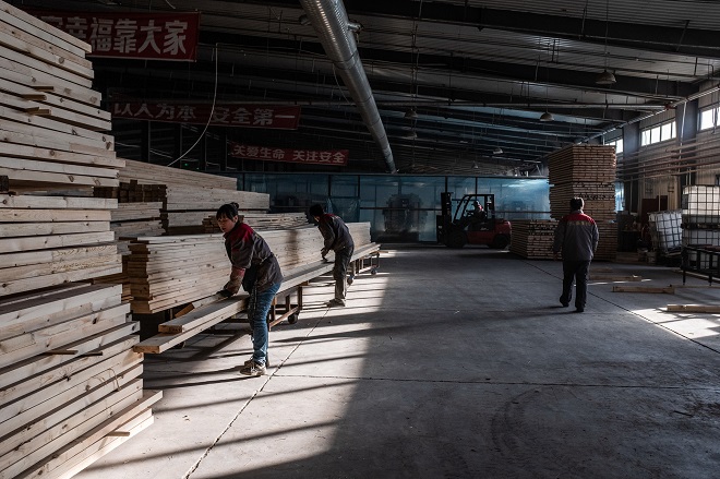 TQ gây tranh cãi khi không ngừng khai thác tài nguyên quý báu của Nga - 2