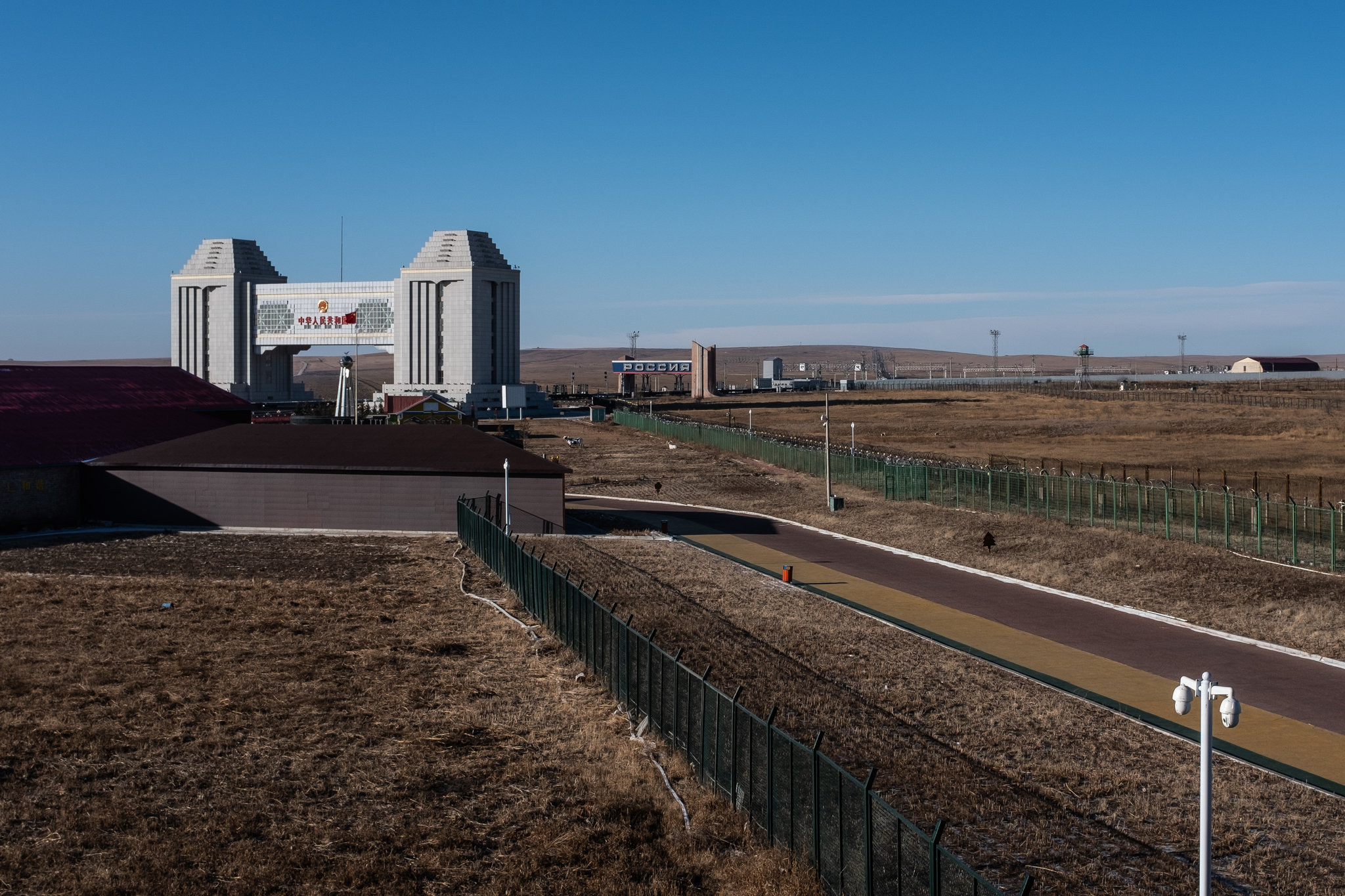 TQ gây tranh cãi khi không ngừng khai thác tài nguyên quý báu của Nga - 3