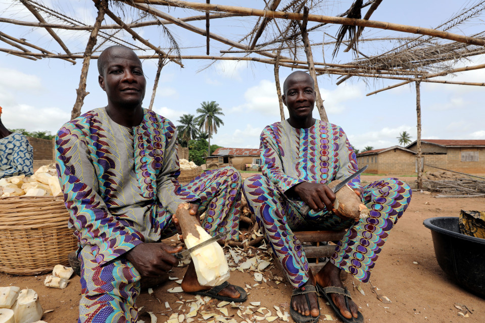 Thị trấn được mệnh danh “Thủ phủ sinh đôi của thế giới” - 3