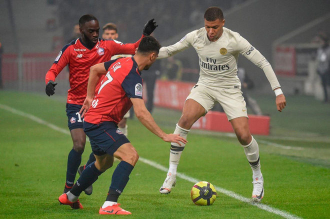 PSG thua ê chề nhất 19 năm: Mbappe chán nản, Real - Zidane chú ý - 1