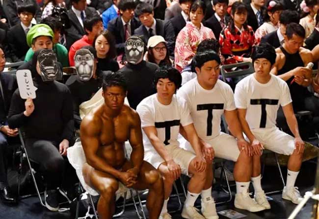 Độc đáo lễ tốt nghiệp "không áo cử nhân" của sinh viên Đại học Kyoto - 7