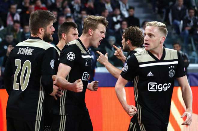 Juventus bị Ajax loại sốc: Chiến công lớn giải cứu Cúp C1 - 1