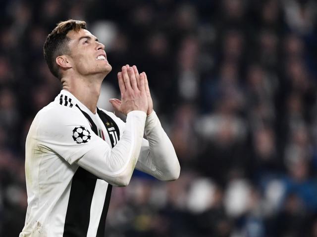 Ronaldo tỏa sáng, Juventus vẫn nát mộng cúp C1: Thiên tài thờ nhầm chủ