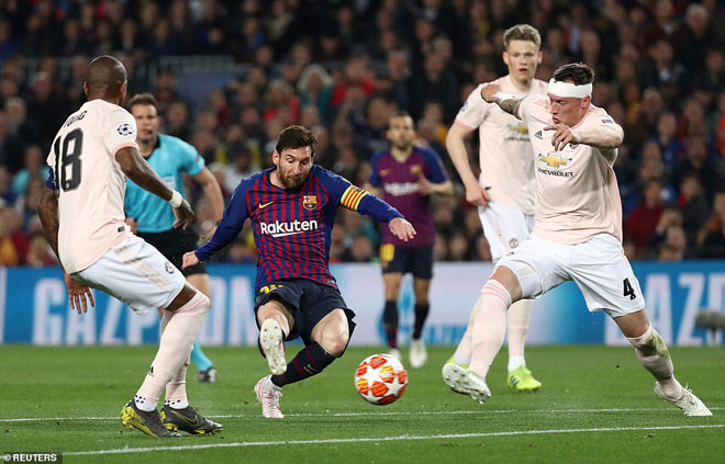 Messi là &#34;Vua dội bom&#34; vào lưới đại gia Anh: Sau MU, Liverpool nhận trái đắng? - 1