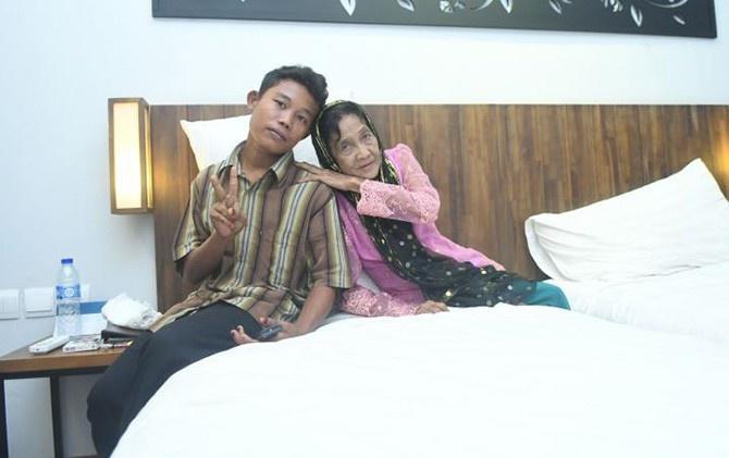 Sau 2 năm lấy chồng 16 tuổi, bà lão U70 thường đến phòng khám vì kiệt sức - 1