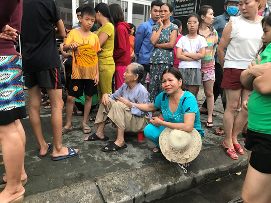 3 người chết trong cửa hàng bị cháy - 5