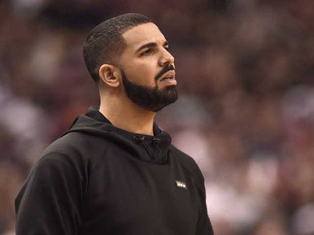 Thể thao - "Lời nguyền sống" ai gặp phải cũng thua: Mbappe, McGregor cũng "dính đòn"