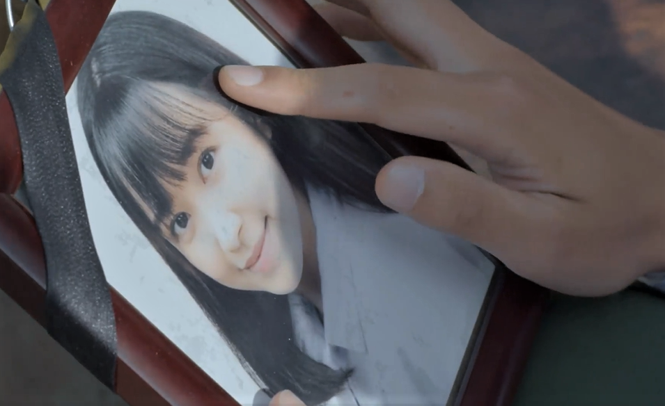 "Những cô gái trong thành phố": Công Lý được khen dù kết phim gây tranh cãi - 7