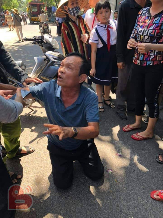 Bắt tạm giam người lái xe Lexus biển tứ quý tông vào đám tang - 1