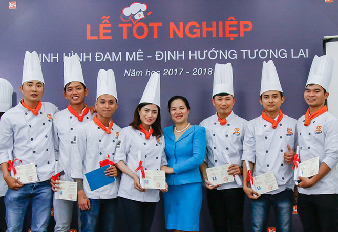 “Cái giá” của học nghề ngắn hạn trong lĩnh vực Dịch vụ - Nhà hàng – Khách sạn là gì? - 3