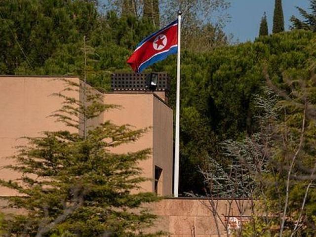 Thế giới - Mỹ bắt cựu quân nhân đột nhập Đại sứ quán Triều Tiên