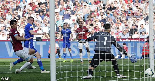Chi tiết West Ham - Leicester: Hai "Siêu dự bị" tỏa sáng, cuối trận bùng nổ (KT) - 7