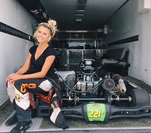 "Bạn gái nhà người ta" xinh đẹp, quyến rũ lại đam mê tốc độ - 5