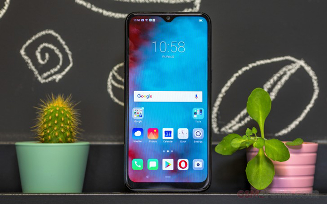 Top smartphone tầm trung “lên kệ” trong tháng 4 - 2